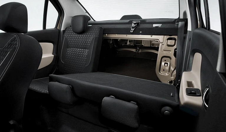 Renault Logan AT